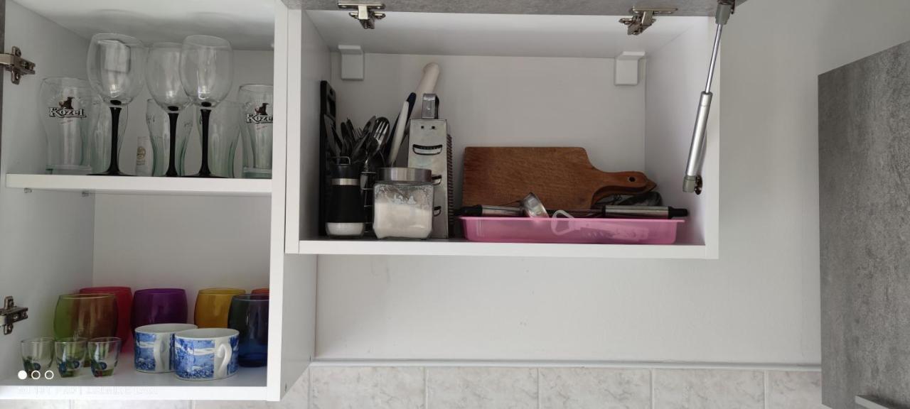 Veľký MederHodosi Apartmanアパートメント エクステリア 写真