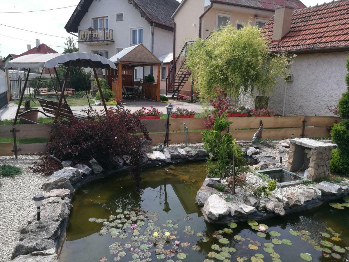 Veľký MederHodosi Apartmanアパートメント エクステリア 写真